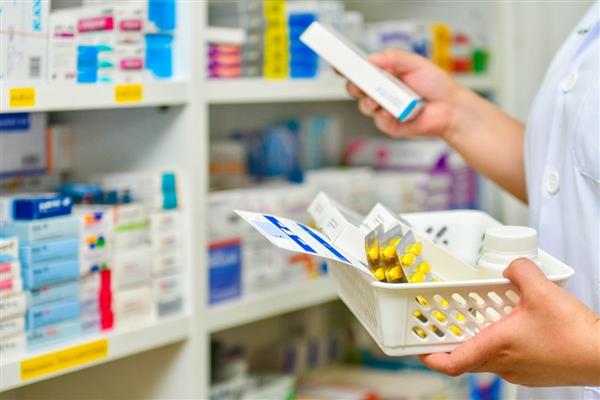 SGK ile Türk Eczacıları Birliği arasında ek protokol imzalandı, reçete hizmet bedellerinde iyileştirme yapıldı