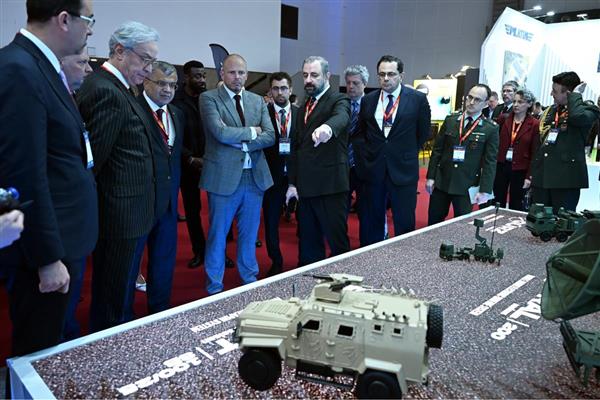 Belçika Savunma Bakanı Francken'den Türk savunma sanayisine övgü