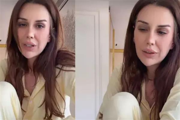 Dilan Polat, 3'üncü kez bebek beklediği tüp bebek sürecinde yaşadığı düşük nedeniyle bebeğini kaybettiğini sosyal medyadan duyurdu