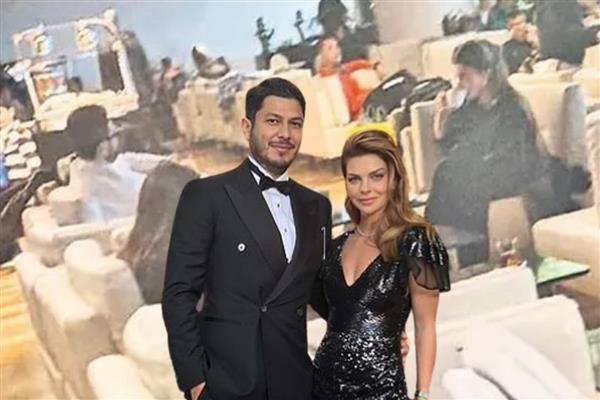 Pelin Karahan ile Bedri Güntay ailelerin devreye girmesiyle tatile çıktı, çiftin konuşmaması gündem oldu