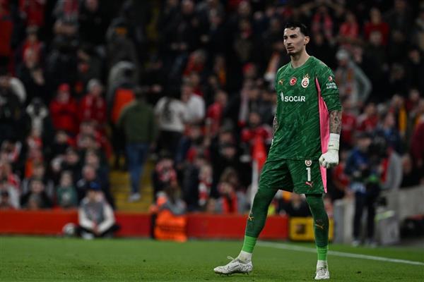 Galatasaray, Şampiyonlar Ligi rövanş maçında Liverpool'a farklı mağlup oldu, kaleci Uğurcan kurtarışlarıyla geceye damgasını vurdu