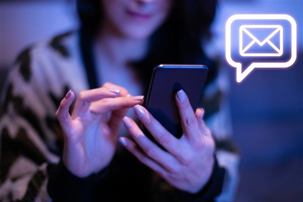 SMS dolandırıcıları bayram mesajlarını fırsata çevirdi