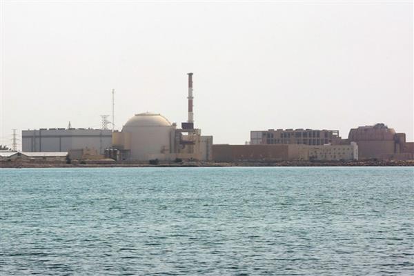 İran, ABD-İsrail saldırısında Buşehr Nükleer Enerji Santrali sahasına füze isabet ettiğini duyurdu