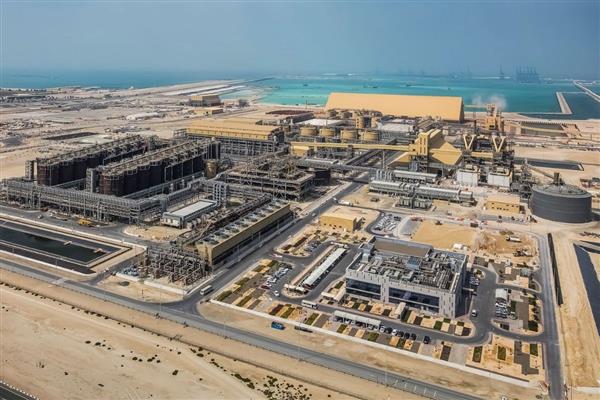 Emirates Global Aluminium'un Abu Dabi'deki alüminyum üretim merkezinde İran saldırıları sonucu büyük hasar oluştu