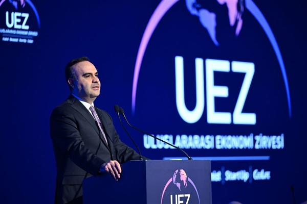 Bakan Kacır, sanayi üretiminin pandemi öncesinin yüzde 31 yukarısında olduğunu açıkladı