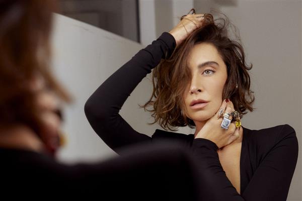 Sıla, babasının vefatının ardından yaşadığı yas sürecini anlattığı otobiyografik albümüyle hayatındaki kırılma noktasını müziğe taşıdı