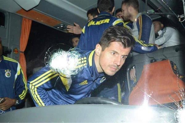 AYM, Fenerbahçe takım otobüsüne saldırıya ilişkin başvuruda 'ihlal yok' kararı verdi