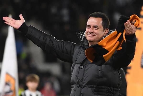 Acun Ilıcalı'dan sahibi olduğu Hull City'e Las Vegas sözü