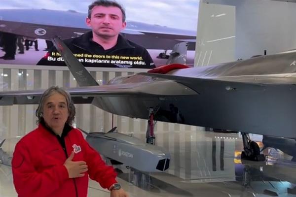 İş dünyasının müdavimi olduğu Balıkçı Kahraman'dan SAHA 2026'da Baykar'a övgü