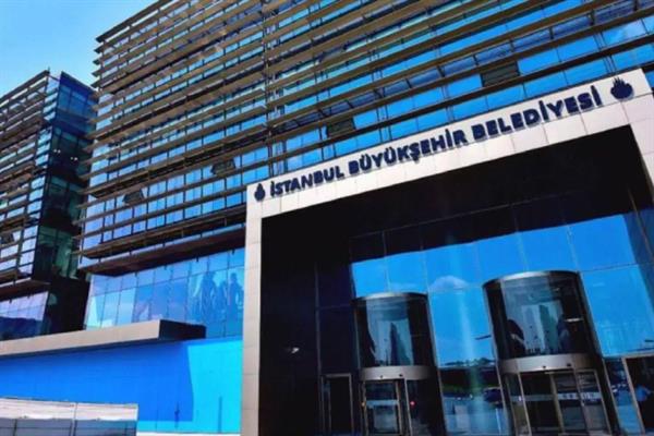 İBB'nin yol bakım ve elektronik sistem ihalelerine operasyon