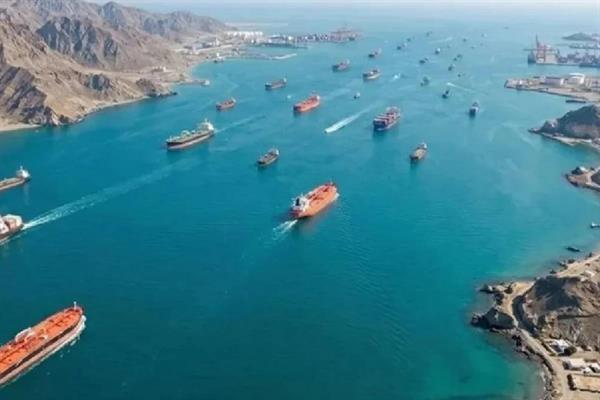 İran, Hürmüz Boğazı'ndan geçen tüm gemilerin Devrim Muhafızları Ordusu Donanması'ndan izin alması gerektiğini açıkladı