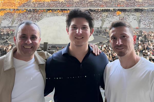 Kerim Rahmi Koç, Boston Bobson College'den önce Kanye West konserine gitti