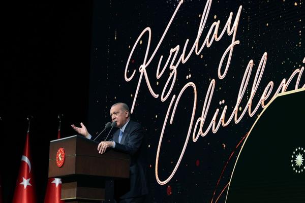 Cumhurbaşkanı Erdoğan, yıllık 3 milyon kan torbası ile 1 milyar liralık ithalat maliyetinin sıfıra ineceğini açıkladı