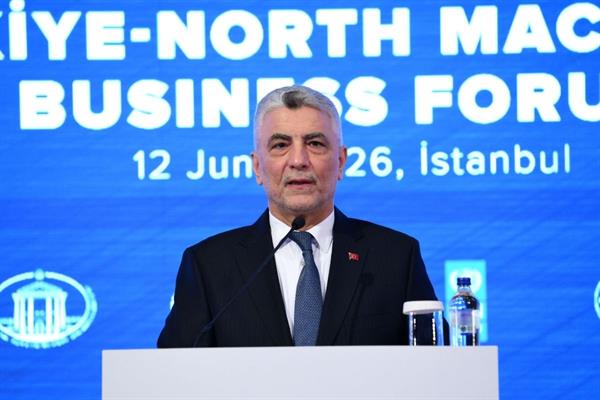 Bakan Bolat'tan 'Türk müteahhitler Kuzey Makedonya'da 2 milyar dolarlık projelere imza attı' açıklaması