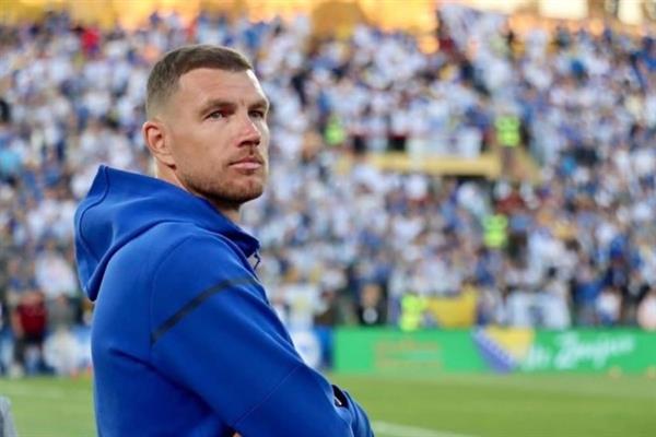 Edin Dzeko'dan Bosnalı çocuklara duygusal mektup