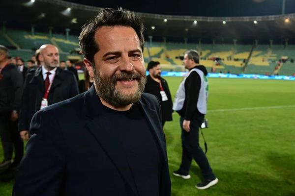 Galatasaraylılar Erden Timur'la buluşacak
