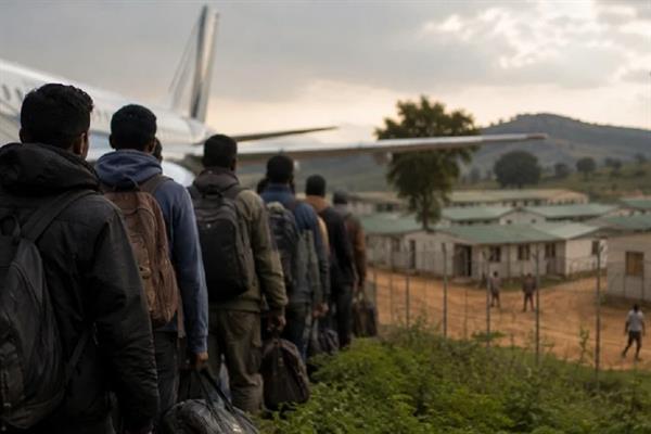 5 AB ülkesi anlaştı, göçmenler Uganda'ya gönderilecek