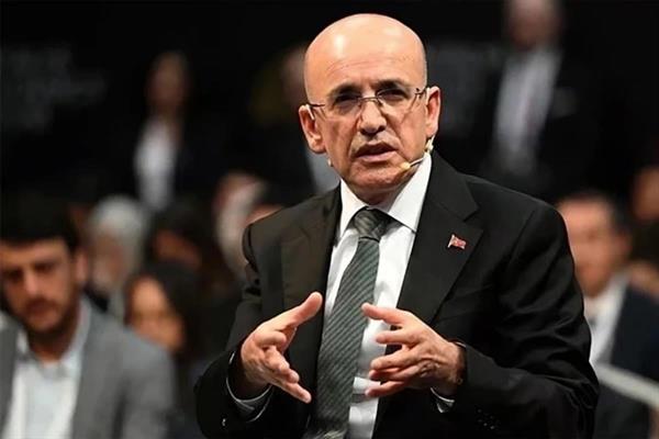 Hazine ve Maliye Bakanı Mehmet Şimşek büyüme rakamlarını değerlendirdi