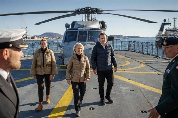 ABD Başkanı Trump'ın hedefindeki Grönland'a AB'den 200 milyon euroluk yatırım paketi