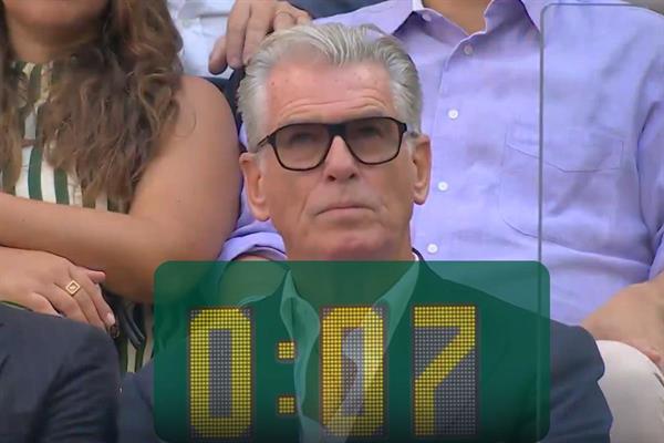 Amerika Açık Tenis Turnuvası'nda Pierce Brosnan'a James Bond sürprizi