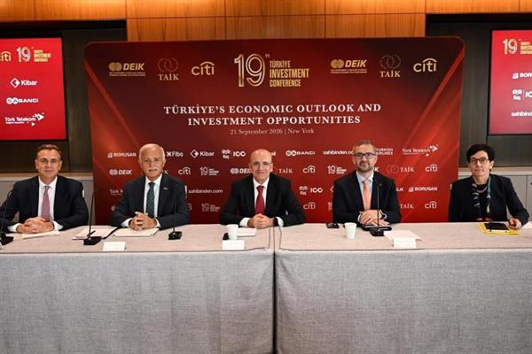 Mehmet Şimşek New York'ta buluştuğu ABD'li yatırımcılara beş sektör tavsiye etti ve önemli fırsatlar gördüklerini söyledi