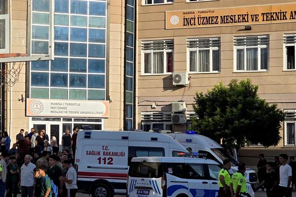 Manisa'daki silahlı saldırıyla ilgili 2 mülkiye başmüfettişi ve 2 polis başmüfettişi görevlendirildi