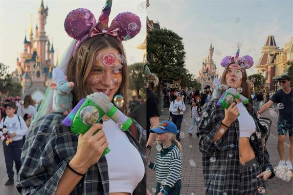 Serenay Sarıkaya'nın Paris ve Disneyland pozları